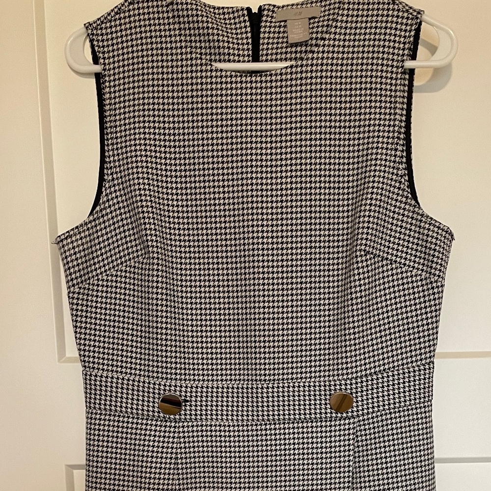 H&M below the knee dress